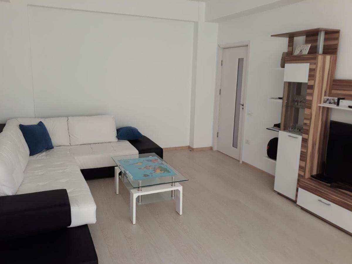 Apartament 3 Camere 康斯坦察 外观 照片